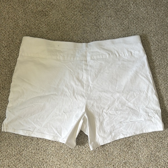 White shorts, INC, sized 14, gently worn - Picture 5 of 6